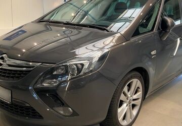 Opel Zafira 115.624 km 8.249 &euro; Esslingen am Neckar 73732
