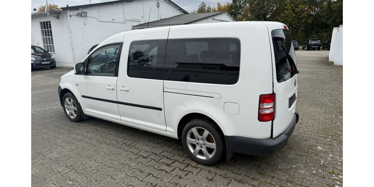 VW Caddy Maxi 2.0 TDI DSG Rollstuhltransport 450.000 km 2.850 &euro; Schorndorf 73614
