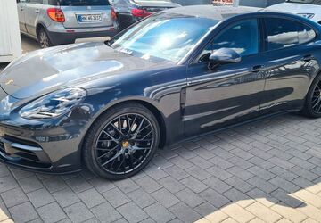 Porsche Panamera 71.000 km 67.990 &euro; Leingarten 74211