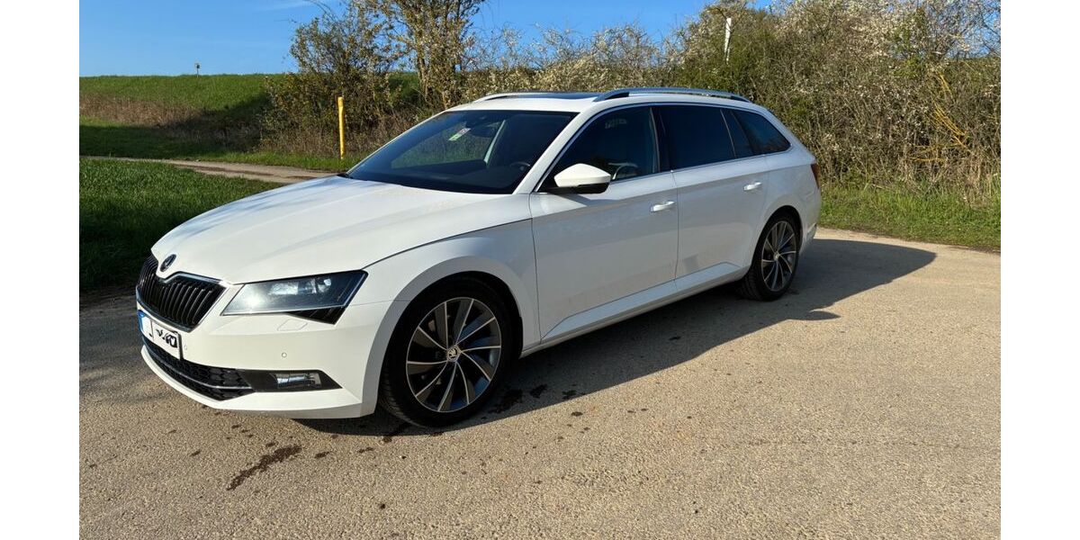 Skoda Superb 163.000 km 20.900 &euro; Eberdingen- Nussdorf 71735