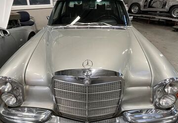 Mercedes-Benz 300 85.337 km 59.999 &euro; Backnang 71522
