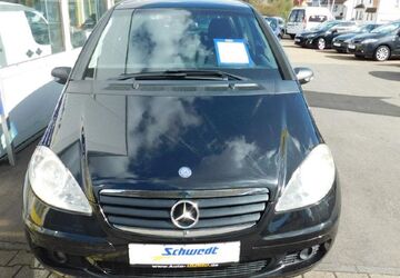 Mercedes-Benz A 170 111.800 km 4.600 &euro; Ludwigsburg 71640