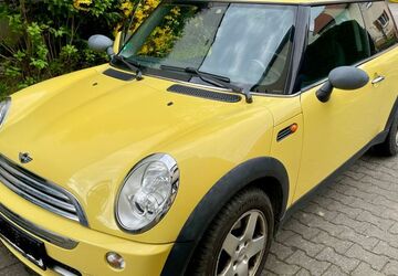 Mini ONE 174.000 km 900 &euro; Wolfschlugen 72649