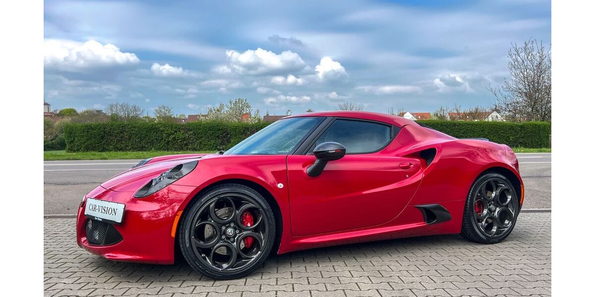 Alfa Romeo 4C 9.950 km 106.850 &euro; Ludwigsburg 71634