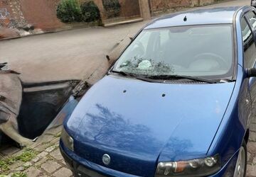 Fiat Punto 165.972 km 1.000 &euro; Lauffen 74348