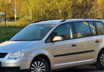 VW Touran 250.000 km 2.500 &euro; Murr 71711