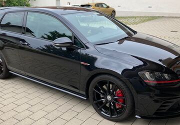 VW Golf 12.500 km 54.900 &euro; Stuttgart 70619