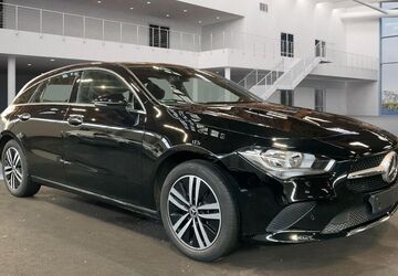 Mercedes-Benz CLA Shooting Brake 71.000 km 23.390 &euro; Ludwigsburg 71634