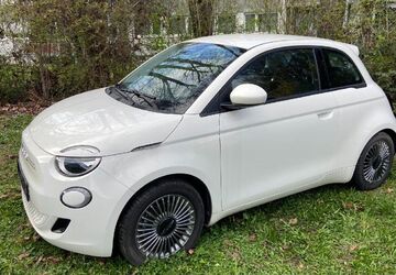 Fiat 500e 32.000 km 19.990 &euro; Asperg 71679