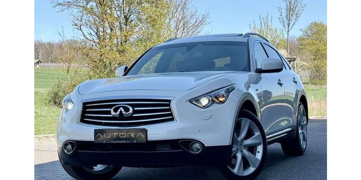 INFINITI QX70 122.000 km 16.950 &euro; Brackenheim 74336