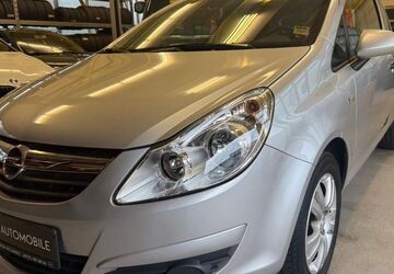 Opel Corsa 85.000 km 3.250 &euro; Ludwigsburg 71642