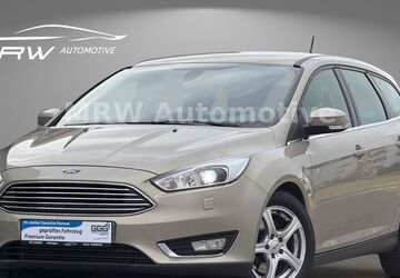 Ford Focus 126.264 km 10.970 &euro; Gerlingen 70839
