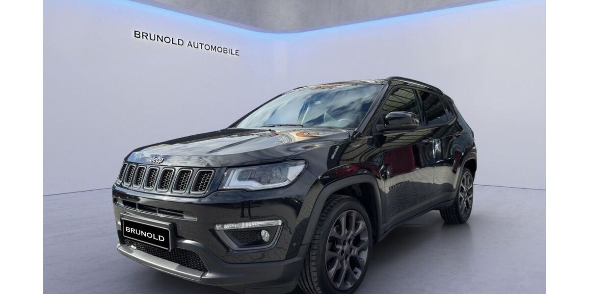 Jeep Compass 56.000 km 23.900 &euro; Stuttgart 70565