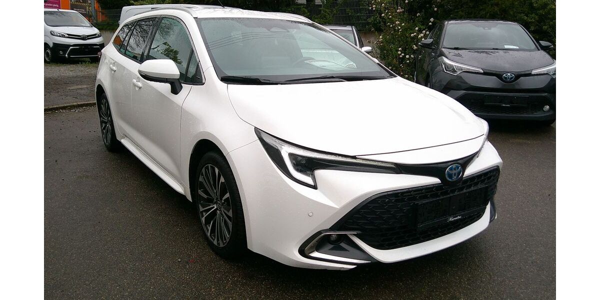 Toyota Corolla 78.000 km 22.960 &euro; Sindelfingen 71065