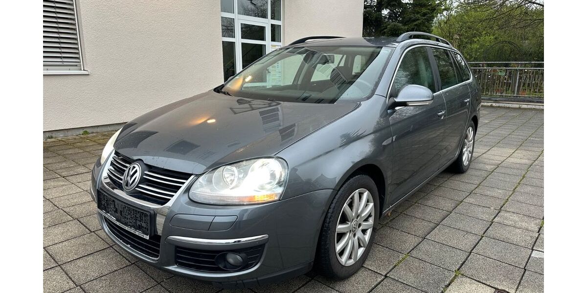 VW Golf 178.000 km 2.400 &euro; Stuttgart 70437