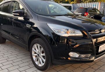 Ford Kuga 169.000 km 7.950 &euro; Ludwigsburg 71642