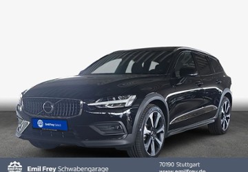 Volvo V60 Cross Country 27.173 km 47.470 &euro; Stuttgart 70190