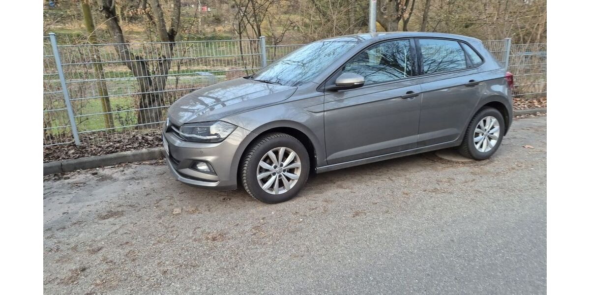 VW Polo 36.800 km 13.700 &euro; Stuttgart 70437