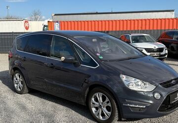 Ford S-Max 89.000 km 8.599 &euro; Sachsenheim 74343