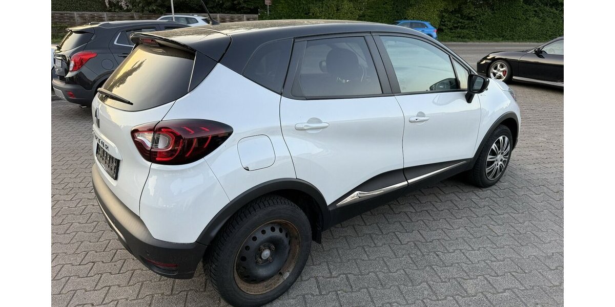Renault Captur TCe 90 eco Limited 117.560 km 7.850 &euro; Schorndorf 73614