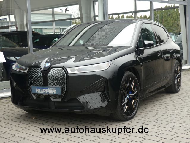 BMW iX 14.200 km 72.400 &euro; Vaihingen / Enz 71665