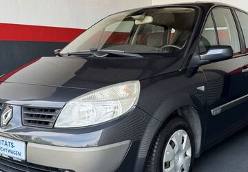 Renault Scenic 111.000 km 3.490 &euro; Heilbronn 74078