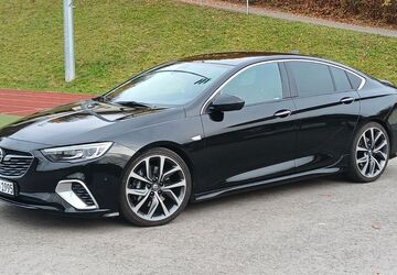 Opel Insignia 79.562 km 18.450 &euro; Spiegelberg 71579