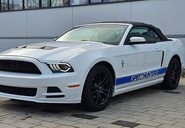 Ford Mustang 88.100 km 20.500 &euro; Bietigheim-Bissingen 74321