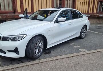 BMW 330 103.390 km 22.999 &euro; Wendlingen am neckar 73240