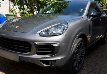 Porsche Cayenne 99.600 km 37.000 &euro; Sachsenheim 74343