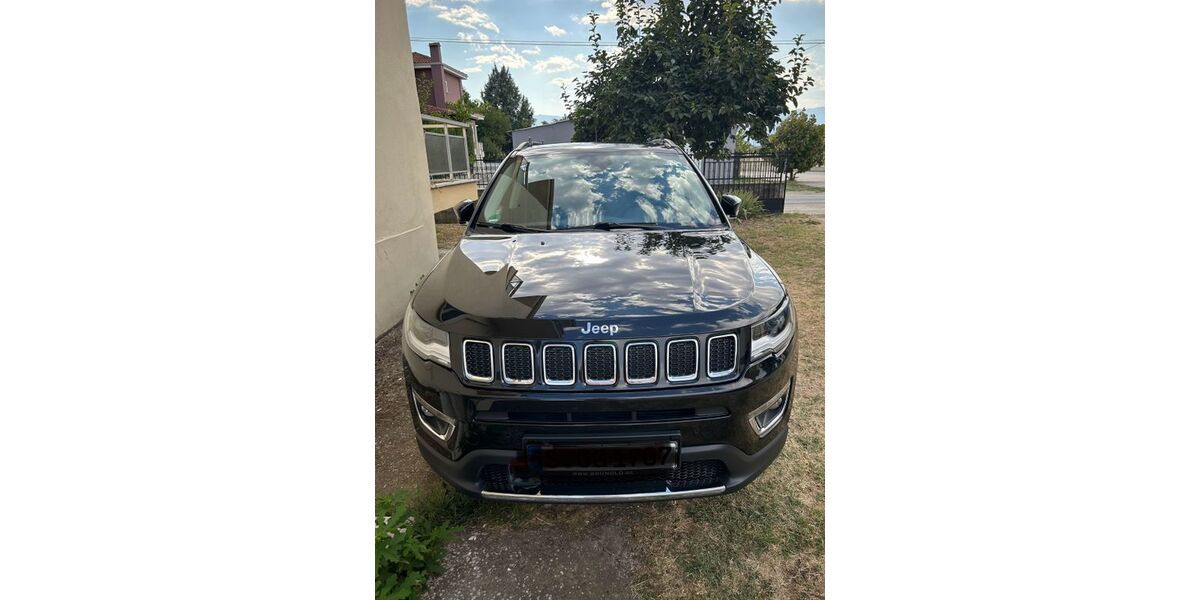 Jeep Compass 118.000 km 21.999 &euro; Stuttgart 70597