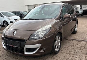 Renault Scenic 246.691 km 2.995 &euro; Stuttgart 70597