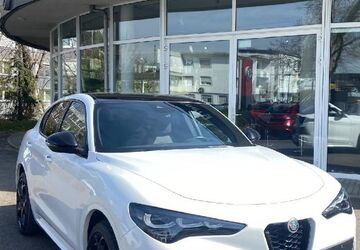Alfa Romeo Stelvio 30.350 km 49.500 &euro; Asperg 71679