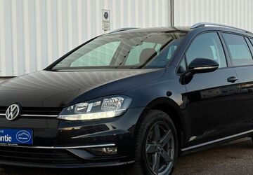 VW Golf 129.000 km 11.450 &euro; Weil der stadt 71263