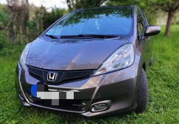 Honda Jazz 134.000 km 7.999 &euro; Korb 71404
