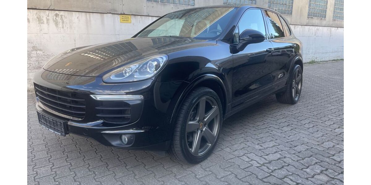 Porsche Cayenne 159.500 km 32.150 &euro; Gerlingen 70839