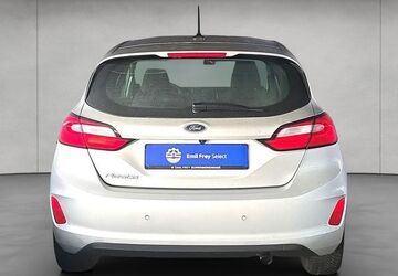 Ford Fiesta 27.549 km 13.740 &euro; Stuttgart 70190