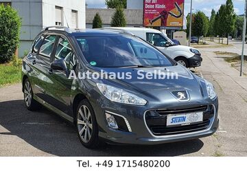 Peugeot 308 246.138 km 4.000 &euro; Stuttgart 70499