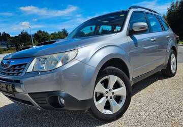 Subaru Forester 195.000 km 3.500 &euro; Stuttgart 70563