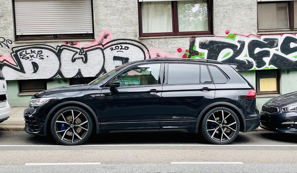VW Tiguan 59.900 km 43.400 &euro; Stuttgart 70199