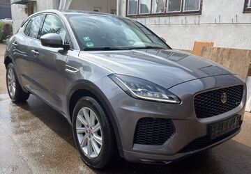 Jaguar E-Pace 227.000 km 13.490 &euro; Schorndorf 73614