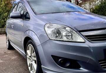 Opel Zafira 278.000 km 4.599 &euro; Remshalden 73630
