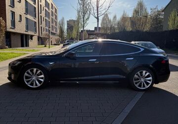 Tesla Model S 329.000 km 20.500 &euro; Ludwigsburg 71642