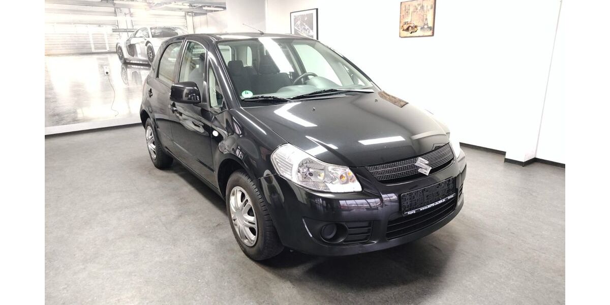 Suzuki SX4 150.000 km 2.490 &euro; Asperg/Ludwigsburg bei Stuttgart 71679