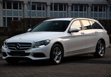 Mercedes-Benz C 200 191.000 km 12.990 &euro; Stuttgart 70567