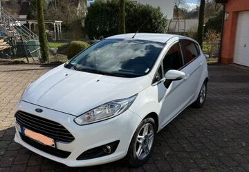 Ford Fiesta 159.000 km 5.000 &euro; Ditzingen 71254