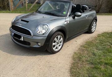 Mini Cooper S Cabrio 139.000 km 8.300 &euro; Stuttgart 70563