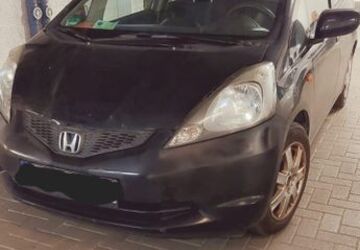 Honda Jazz 292.600 km 1.295 &euro; Stuttgart 70199