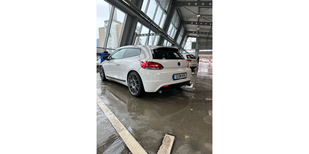 VW Scirocco 145.000 km 9.750 &euro; Stuttgart 70329