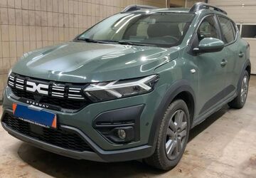 Dacia Sandero 14.000 km 12.400 &euro; Stuttgart 70469